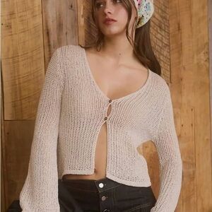 Women's Cream Knit Sweater